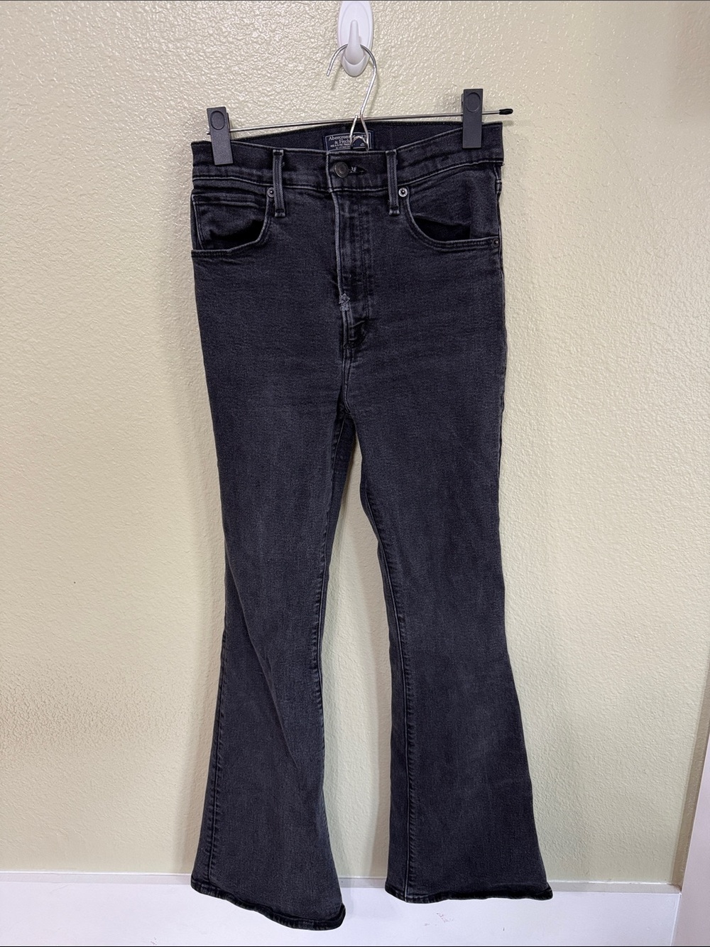 Abercrombie & Fitch Black Flared Women's Jeans